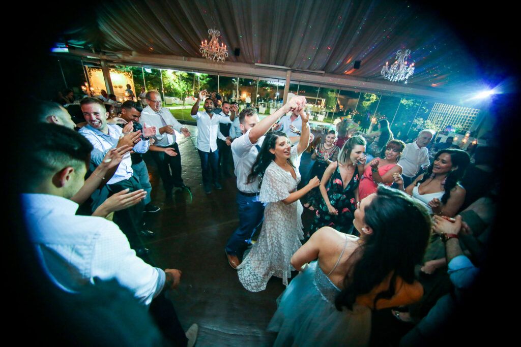 Fotografisi Anoiksiatikou Gamou Stin Varimpompi (63)