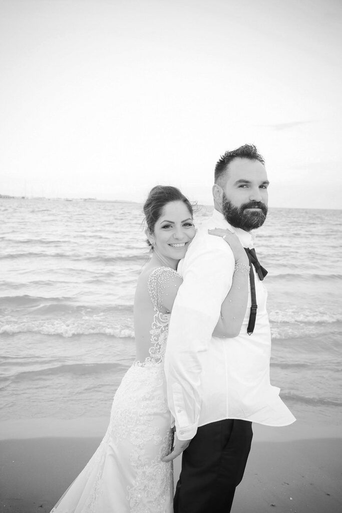 Fotografisi Next Day Dipla Sti Thalassa (6)